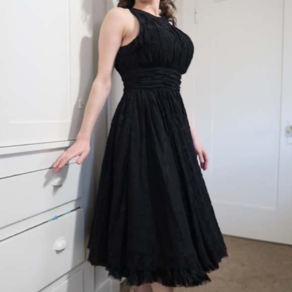 Unique Vintage Little Black Lace Dress - Picture 1 of 8